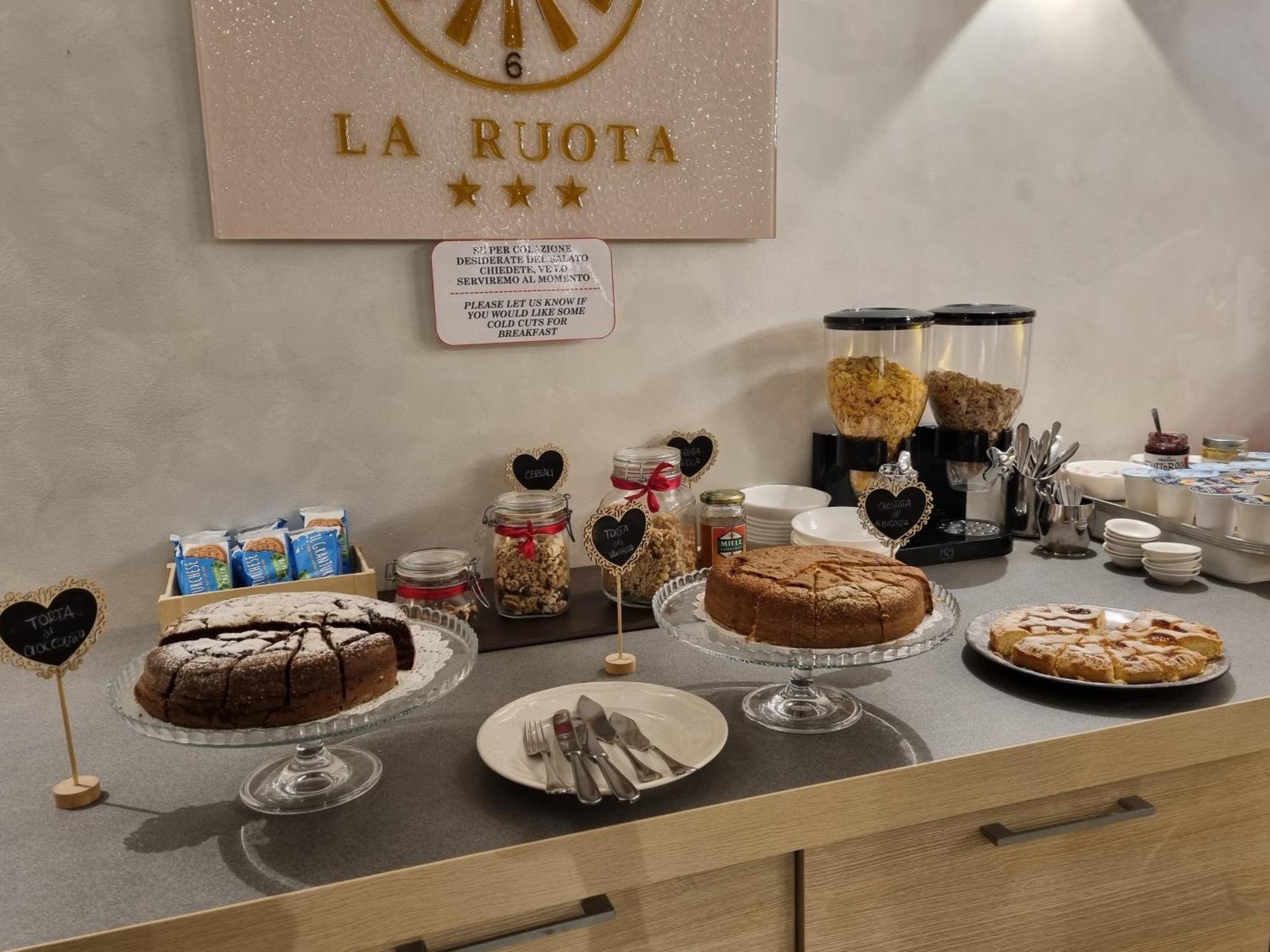 La Ruota Otel Morbegno Dış mekan fotoğraf